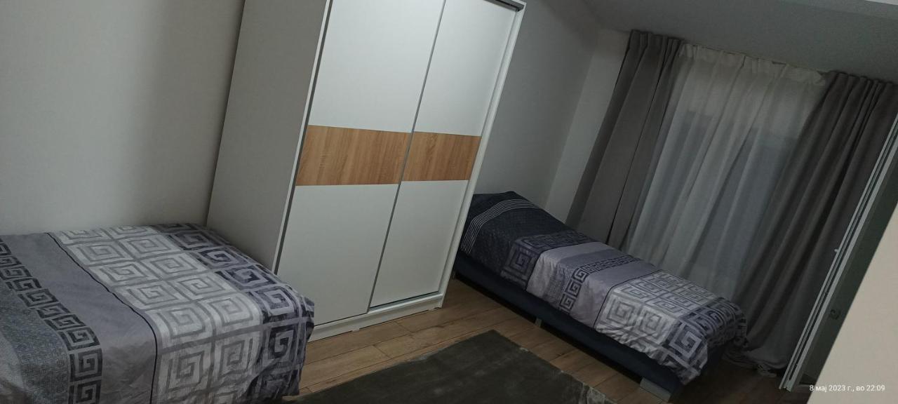 Grand Apartments 斯特鲁米察 外观 照片