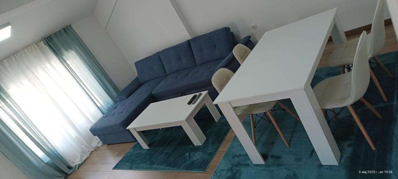 Grand Apartments 斯特鲁米察 外观 照片