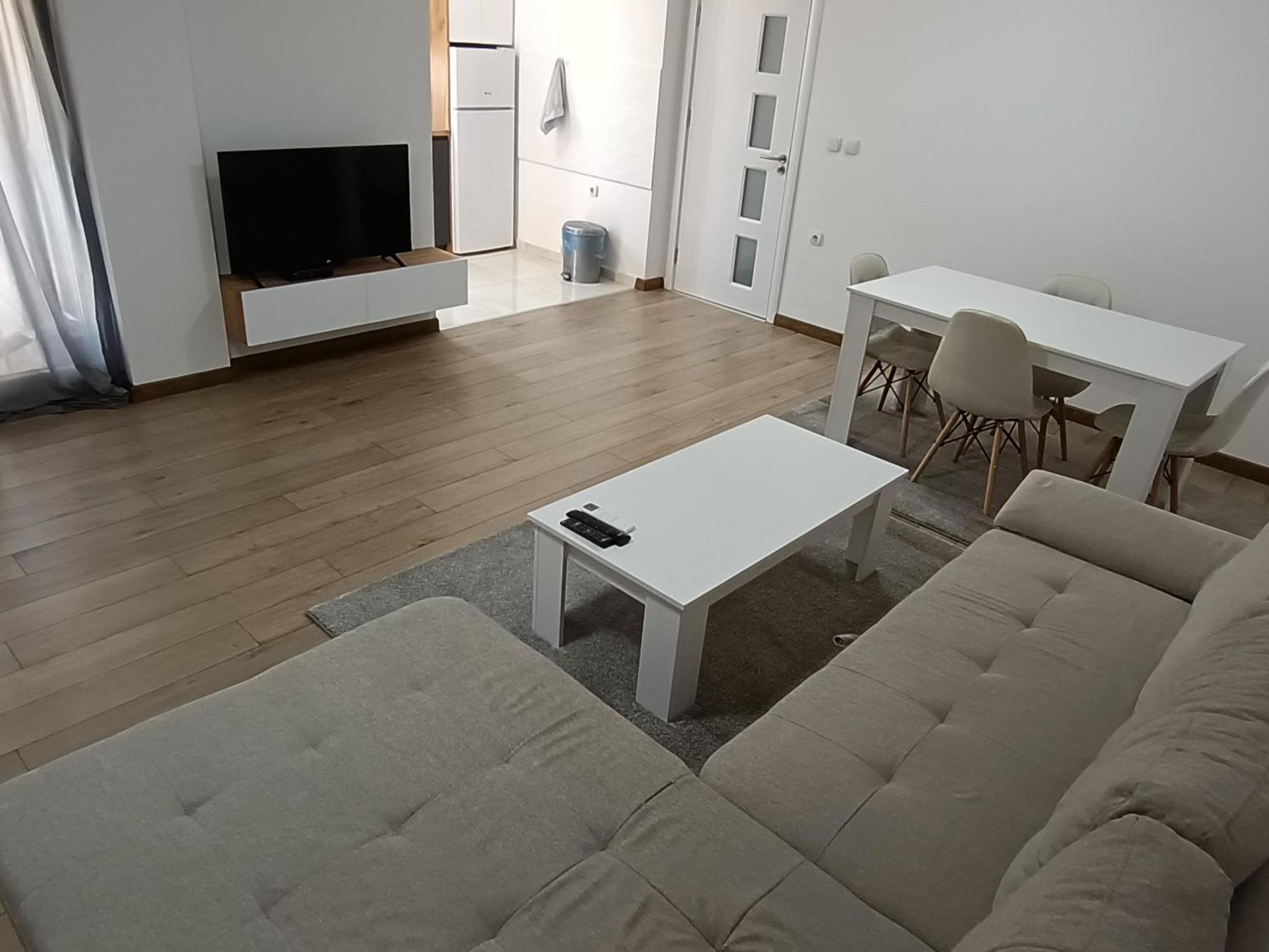 Grand Apartments 斯特鲁米察 外观 照片